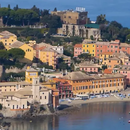View & Hiking In Italian Riviera * Genoa